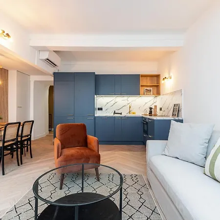 Apartmán Ultra 2 Bdr Ac & Parking *