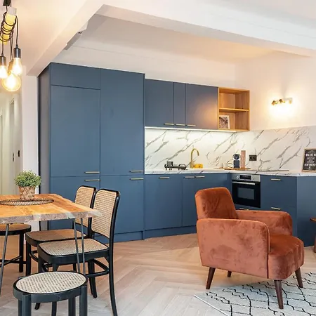 Ultra 2 Bdr Ac & Parking *