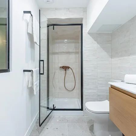 Ultra 2 Bdr Ac & Parking * Nicea