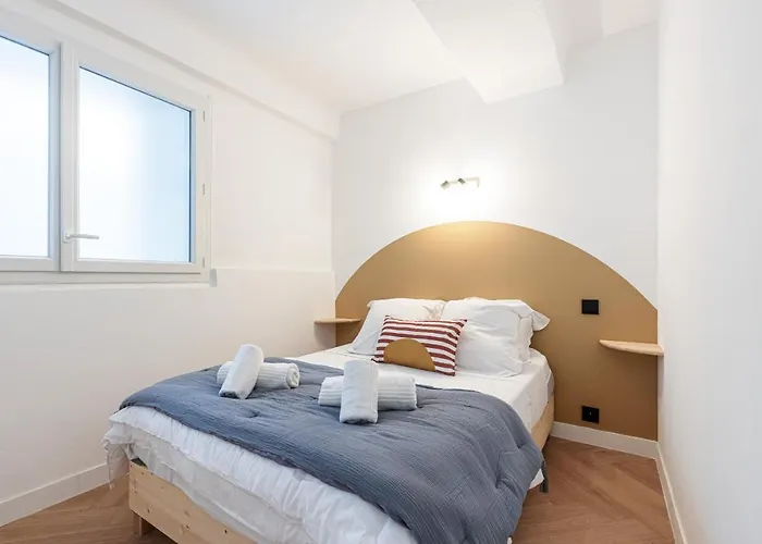 Ultra 2 Bdr Ac & Parking *