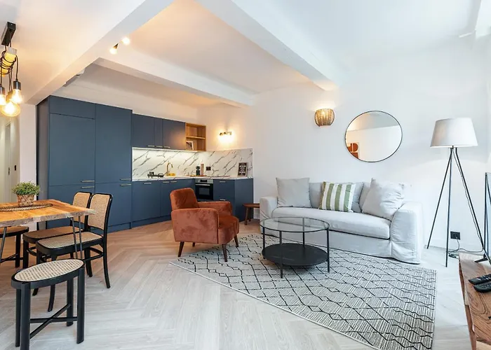 Ultra 2 Bdr Ac & Parking *