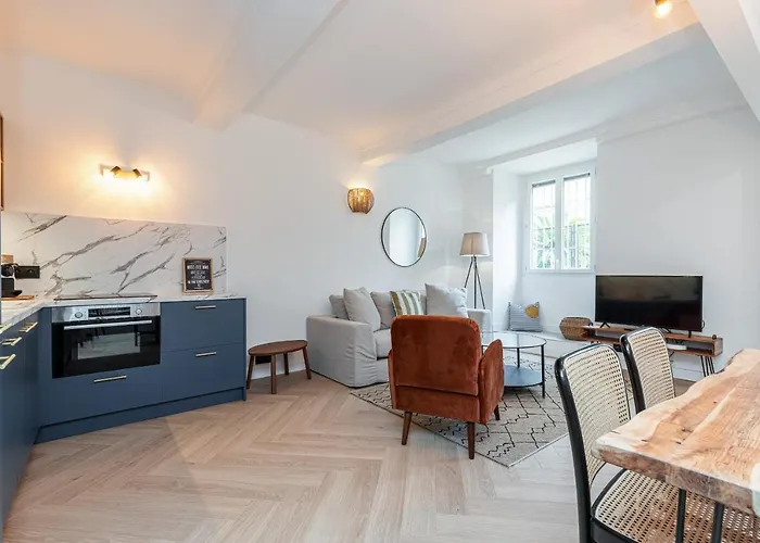 شقة Ultra 2 Bdr Ac & Parking