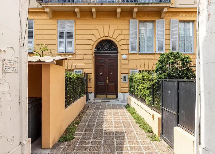 Ultra 2 Bdr Ac & Parking Διαμέρισμα Νίκαια