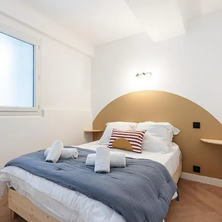 Ultra 2 Bdr Ac & Parking *